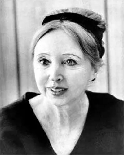 Ecrivaine am&eacute;ricaine, n&eacute;e en France, connue pour ses journaux et pour ses nouvelles &eacute;rotiques :