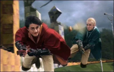 Qui a ensorcel&eacute; le Cognard durant le match de quidditch ?