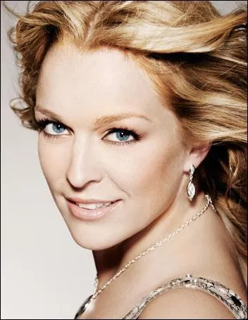 Qui est cette chanteuse ?