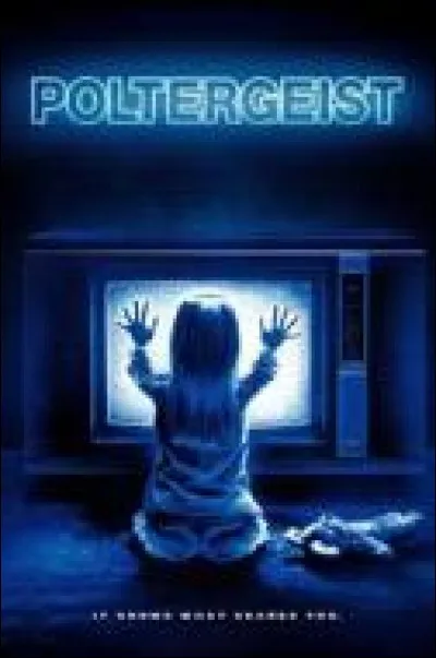 Quelle est la particularité des films de la trilogie "Poltergeist" ?