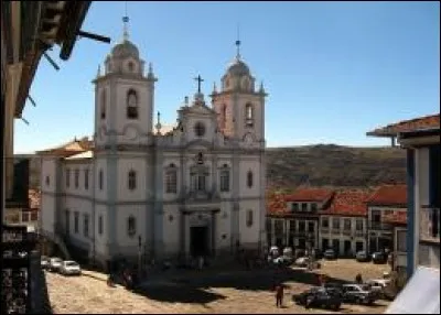 Cet état possède plusieurs villes coloniales sublimes notamment Ouro Preto, Congonhas et Tiradentes.