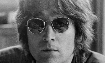 John Lennon a écrit ''Woman'' en hommage à son épouse Yoko Ono. De quel pays est-elle originaire ?