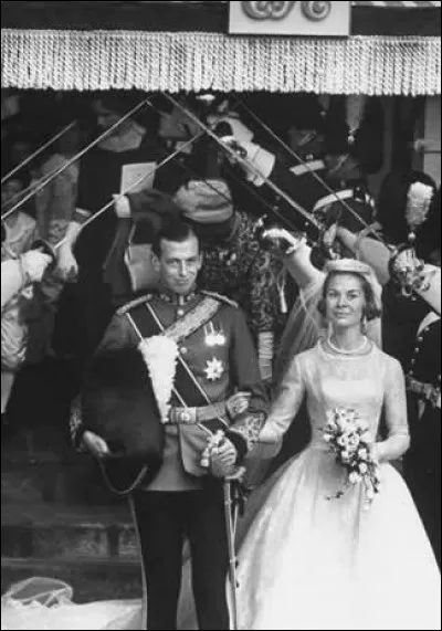 Je suis un homme. J'avais moins de 7 ans lorsque je suis devenu duc de Kent. Militaire dans l'âme, je patronne plusieurs organismes ayant lien avec l'armée. 
Qui suis-je?