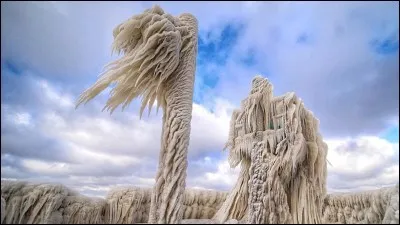 "Victor Victoria" est un film joué par Julie Christie.