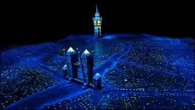 Dans quelle attraction pouvons-nous survoler Londres ?