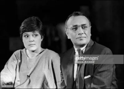 Qui présentait le journal de 13h de TF1 au côté d'Yves Mourousi ?