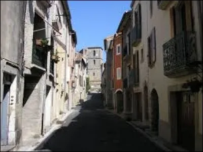 En ce moment, nous flânons dans les rues de Soubès. Commune d'Occitanie, dans l'unité urbaine de Lodève, elle se situe dans le département ...