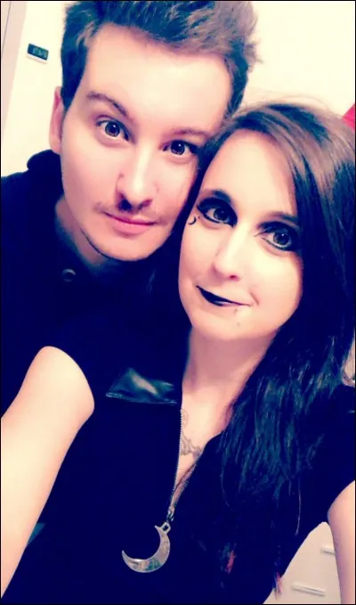 Quel est le prénom de sa petite amie ?