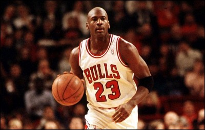 Avec quel club, Michael Jordan a-t-il clôturé sa carrière ?