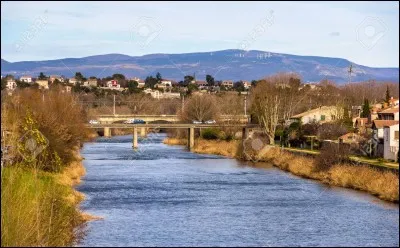 En 2016, quelle &eacute;tait approximativement la population de l'Aude ?