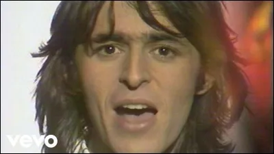 ''Il suffira d'un signe'' est le premier tube de Jean-Jacques Goldman en solo. Quel acteur incarnait le personnage principal du film ''Signes'' ?