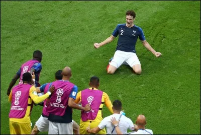 Dans quel match Pavard a-t-il marqué le but qui a été élu le plus beau but de la CDM par la FIFA ?