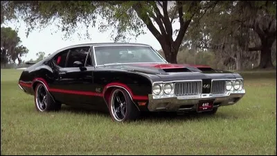 Quel est son constructeur ?