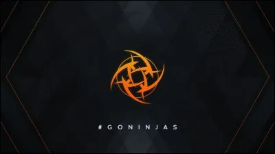 Qui était le coach présent lors de cette victoire de Major ?