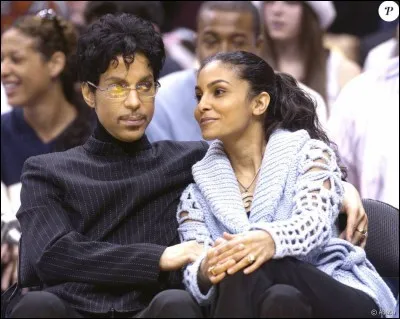 Parmi ces femmes, avec laquelle ne lui a-t-on jamais prêté de liaison ?