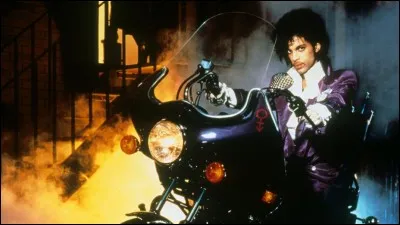 Qui a réalisé le film " Purple Rain " en 1984 ?