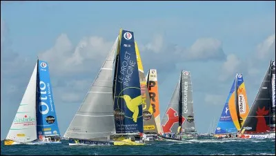En quelle année Florence Arthaud a-t-elle remporté pour la première fois une course transatlantique en solitaire ?