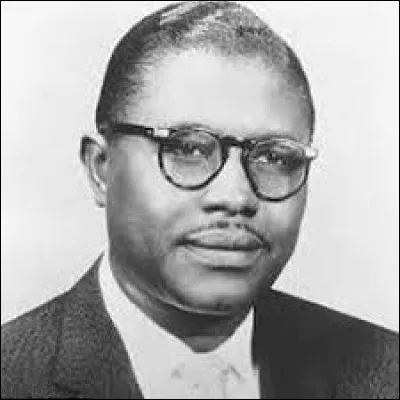 Quel était le métier de son père, ami de Martin Luther King ou encore de Duke Ellington ?