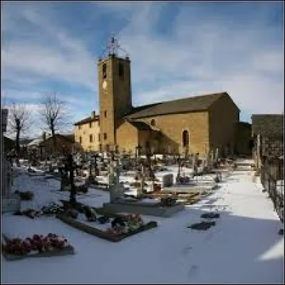 Petit coup de froid avec cette vue de Saint-Pierre-dels-Forcats. Commune de l'ancienne région Languedoc-Roussillon, dans la région naturelle du Conflent, elle se situe dans le département ...