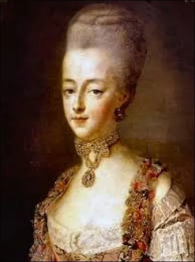 Pendant ses années de règne, la vie à Versailles était fort agitée : soirées, champagne, danses et jeux. Parmi ces personnages, lequel ne fait pas partie du cercle d'amis de Marie-Antoinette ?