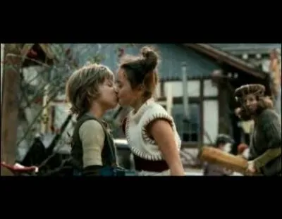 De qui Charlotte est-elle amoureuse ?