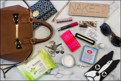 Qu'as-tu toujours dans ton sac ?