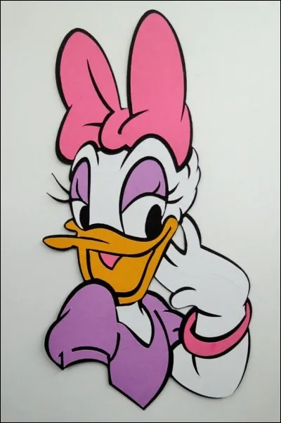 Quelle est la SUPER technologie qu'utilise Mickey dans sa maison pour résoudre des énigmes ?