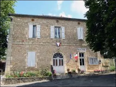 Je vous emmène maintenant en Occitanie, à Belmont-Sainte-Foi. Commune du parc naturel régional des Causses du Quercy, elle se situe dans le département ...