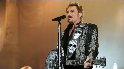 Continue la chanson : "Tu es l'amour, la vie et...".