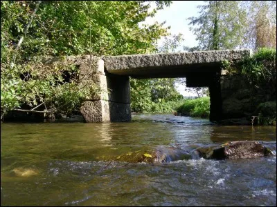 Petit fleuve normand qui se jette dans la baie du Mont-Saint-Michel :