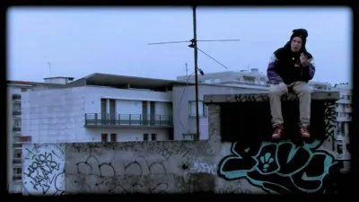 Avec quel rappeur a-t-il passé ses années de lycée ?