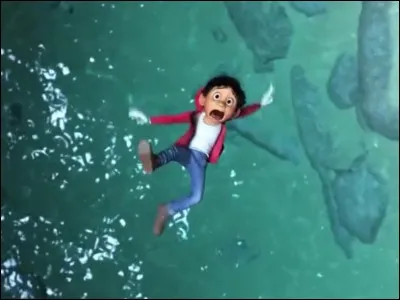 Alors que le petit garçon découvre le vrai visage de son idole, Ernesto va le jeter avec le squelette quelque part ! Mais où ça ?