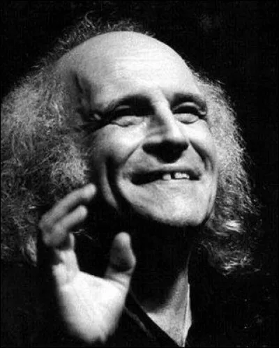 Cet auteur-compositeur, poète, connu pour ses chansons "Avec le temps", "Est-ce ainsi que les hommes vivent ?", "C'est extra", se prénomme ...