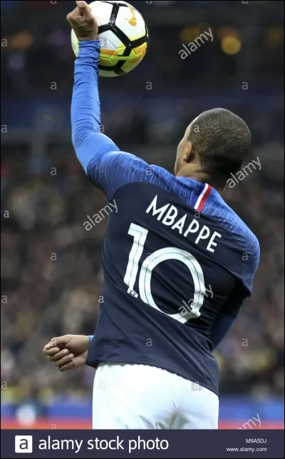 Dans quelle équipe joue ce joueur ?