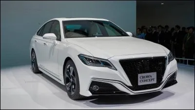 Le fondateur de Toyota, un des groupes automobiles les plus importants du monde et n°1 mondial de l'hybride se nommait Kiichiro Toyoda. Pourquoi donc ce changement syllabique ?