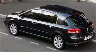 Drôle de nom, ne trouvez-vous pas que celui de la Renault Vel Satis, grande routière haut de gamme caractérisée par son habitacle haut perché, et disponible avec un 3.5 V6 d'origine Nissan. Que veut dire ce nom ?
