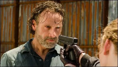 Dans la série "The Walking Dead", quel acteur interprète le rôle de Rick Grimes ?