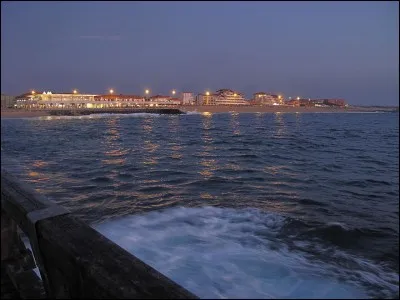 Quelle est l'augmentation du niveau des mers depuis 1992 ?