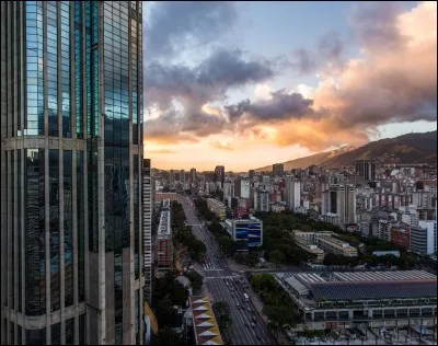 Quelle ville se trouve le plus au nord de l'Amérique du Sud ?