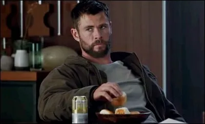 À quoi Thor fait-il référence quand il coupe la tête à Thanos quand il dit « j'ai seulement visé la tête » ?