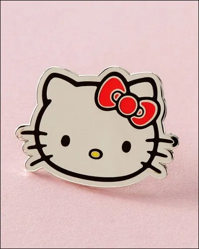 Hello Kitty, est un célèbre personnage d'une animation japonaise. Que porte-t-elle souvent dans ses cheveux ?