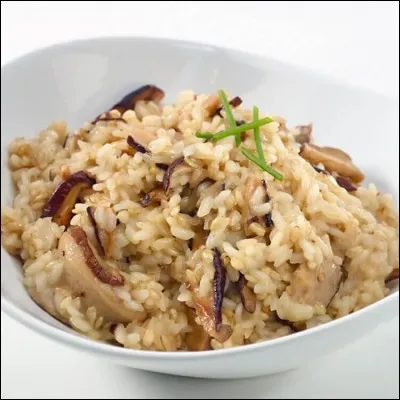 Quel est l'ingrédient principal du plat italien le "risotto" ?