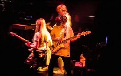 Comment se nomme son groupe ?