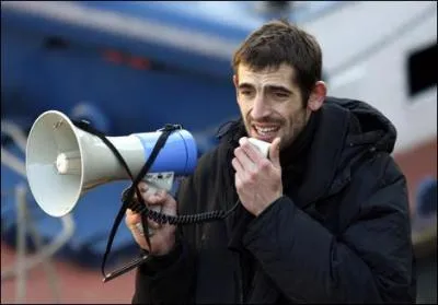 Chacun jugera si c'est n'importe quoi ou pas, mais qu'a dit Augustin Legrand  propos de Nicolas Sarkozy mercredi dans Sin Hebdo ?