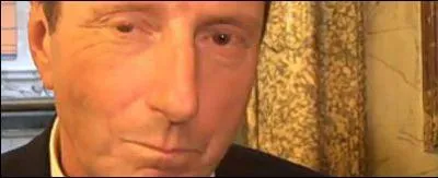 Si Pierre Botton a t choisi pour une mission gouvernementale sur les prisons, ce n'est pas parce qu'il fut un dtenu clbre, mais, selon lui, parce que  :