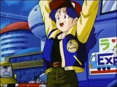 Toujours dans ''Dragon Ball'', quelle est la particularité de Lunch ?