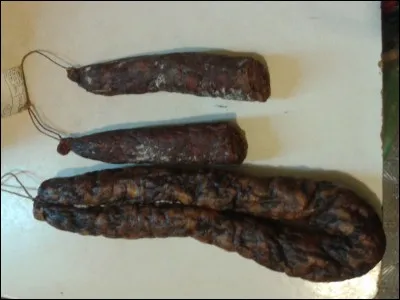 Charcuterie délicieuse, si j'ose dire, ça explose en bouche !