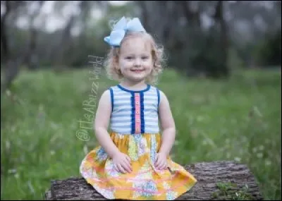 Quel est le nom entier d'Ava ?