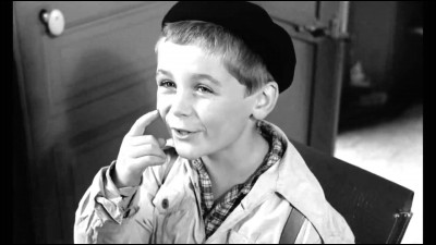 Quel est le nom du petit garçon qui prononce la fameuse réplique "Ben mon vieux, si j'aurais su j'aurais po v'nu" dans le film de 1961 "La guerre des boutons" ?