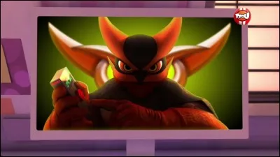 Le "Hibou Noir" fait une référence à un super-vilain. Lequel ?